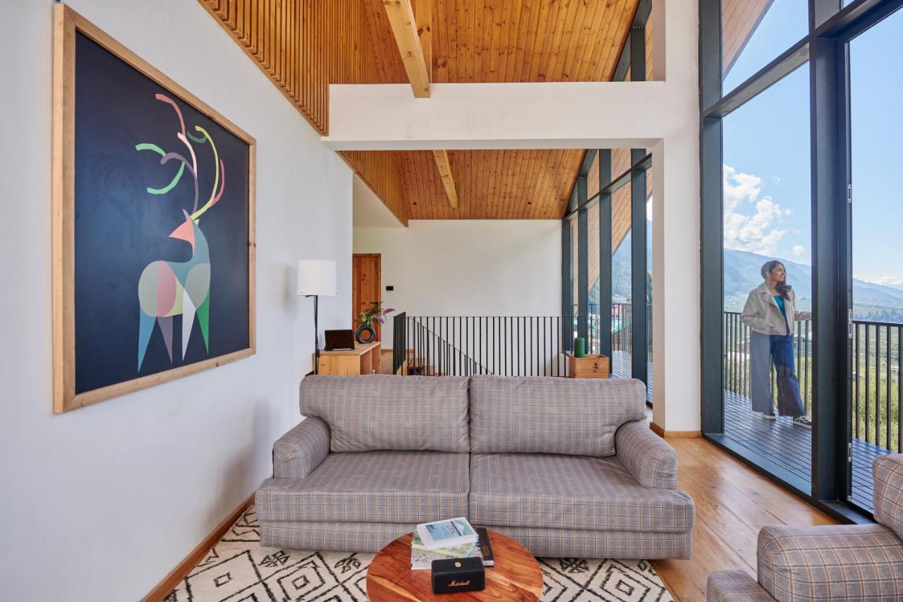 Hotel Warehouse X Poshtel Manāli Zewnętrze zdjęcie
