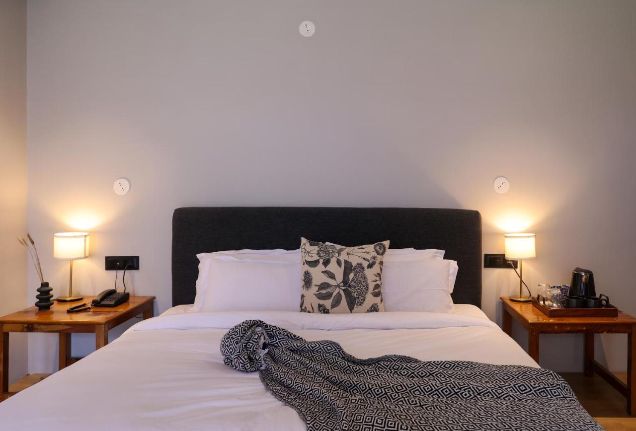 Hotel Warehouse X Poshtel Manāli Zewnętrze zdjęcie